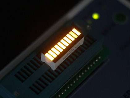 10-segment-led-yellow-1